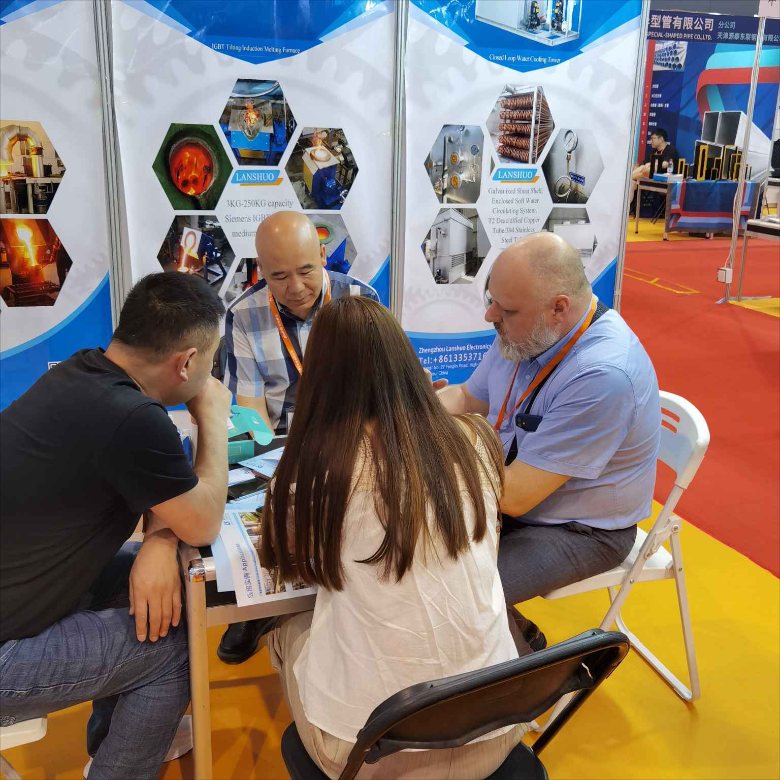 2.热处理老外.jpg 2.热处理老外.jpg